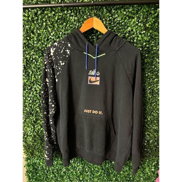 Nike Womens Black Nike Sportswear Essential Radical Pullover Hoodie Large - Picture 1 of 6